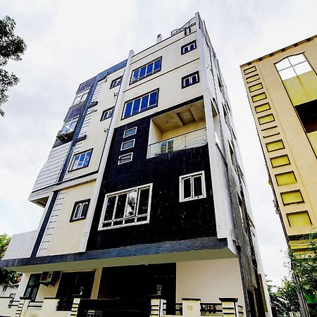 Hotel O Home Comfortable Stays, Near Aasam Gadh Current Office Sururnagar Eksteriør billede