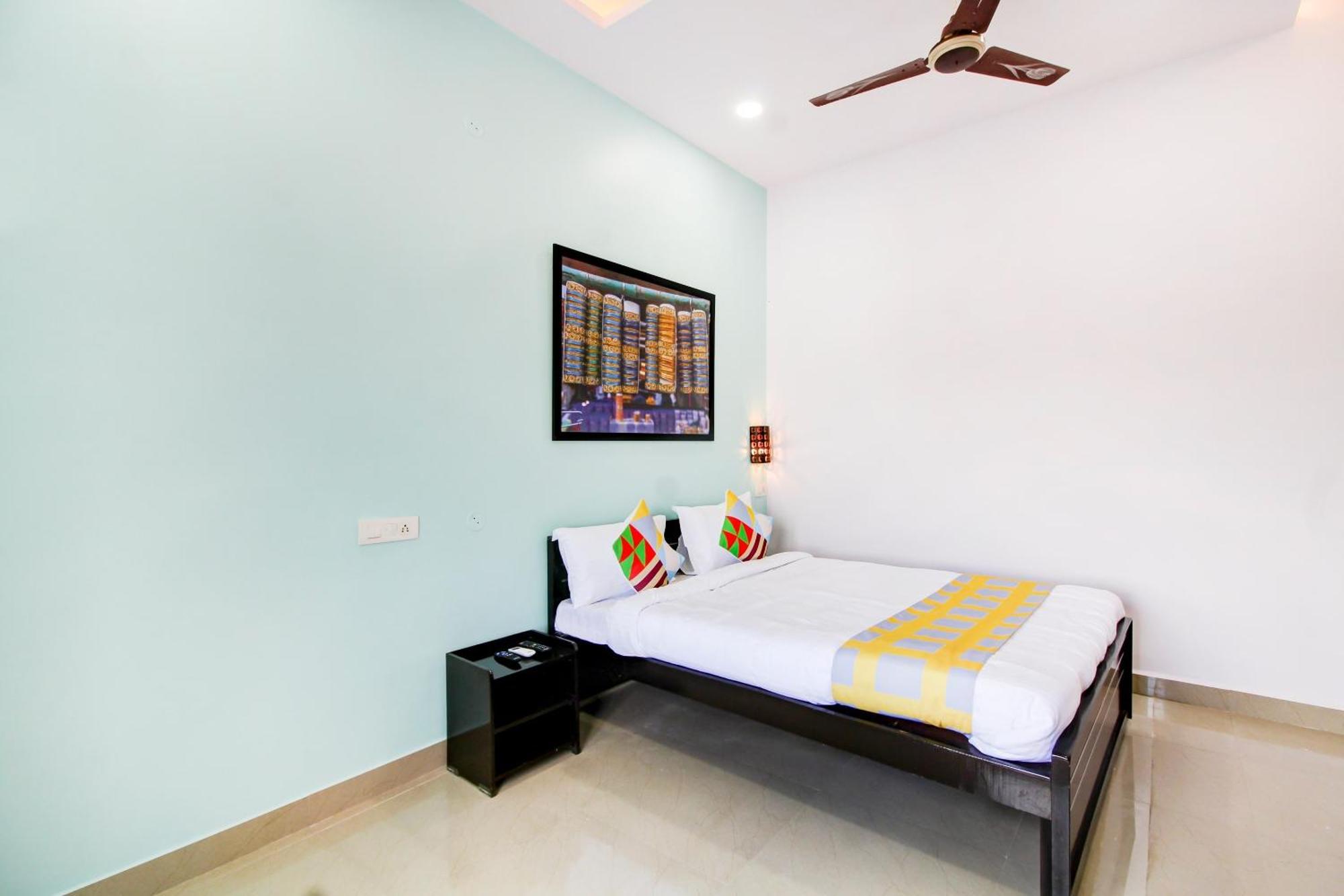 Hotel O Home Comfortable Stays, Near Aasam Gadh Current Office Sururnagar Eksteriør billede